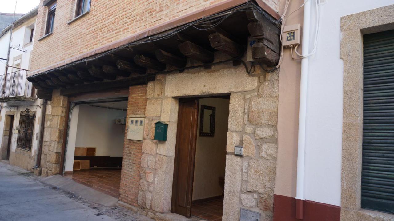 Casa Rural AKIMEQUEDU Valverde del Fresno Exterior foto